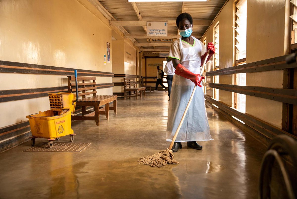 The lack of basic water and hygiene services in healthcare facilities increases the risk of infections, leads to poor quality care, leading to severe economic consequences. Read the latest World Bank & WaterAid report on WASH in Healthcare facilities 👉🏾 brnw.ch/21wICdc