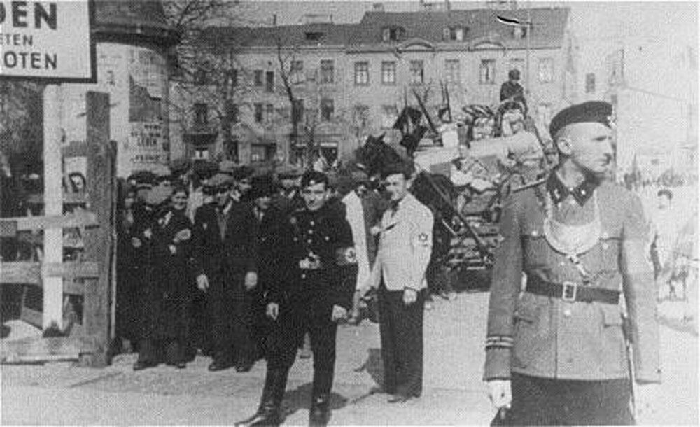 Nazi occupiers of Poland have sealed the Jewish ghetto in Łódź: Germans & Poles may not enter. Jewish residents hope new ban will end random attacks by Nazis.