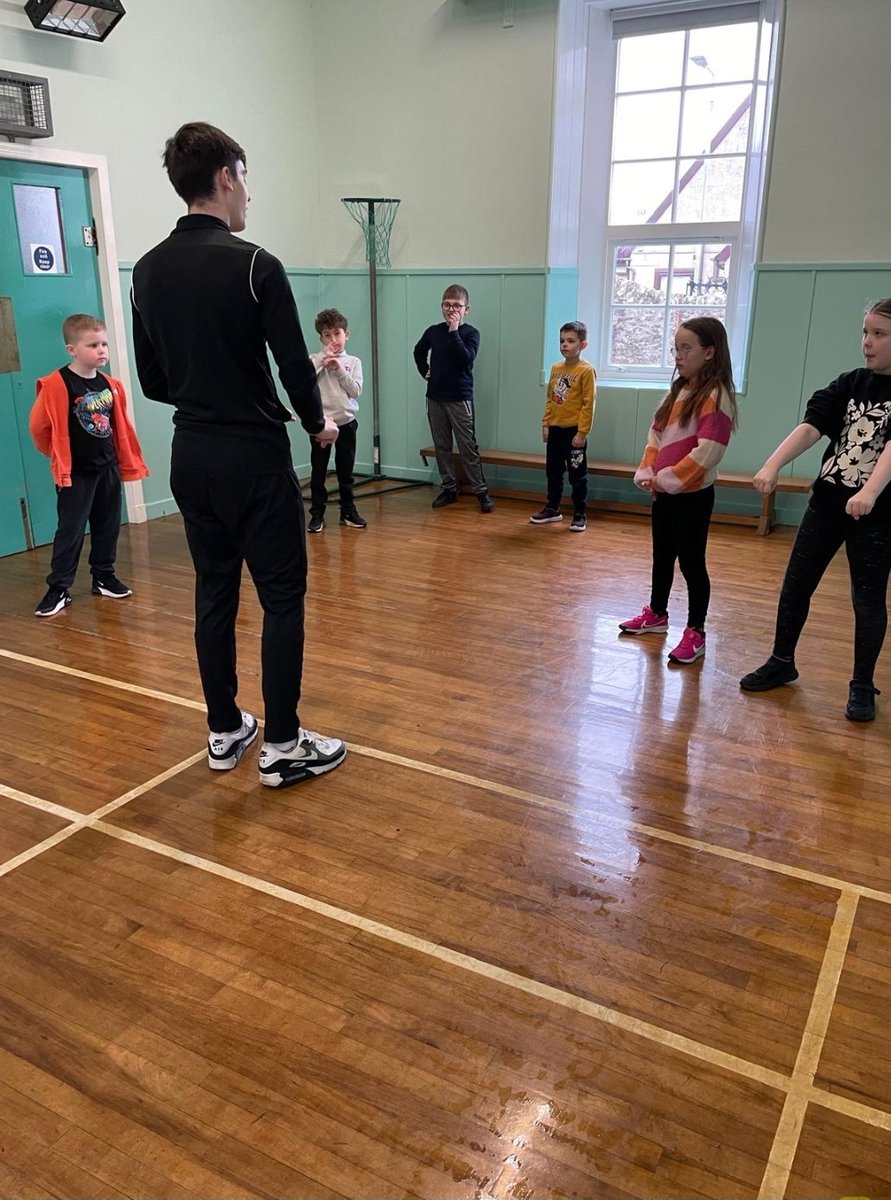 NewbiggingPS's tweet photo. Thanks to @kanzenkarate for coming in to do a taster with our pupils today. They had a fantastic session! https://t.co/GGrL6sPn5k