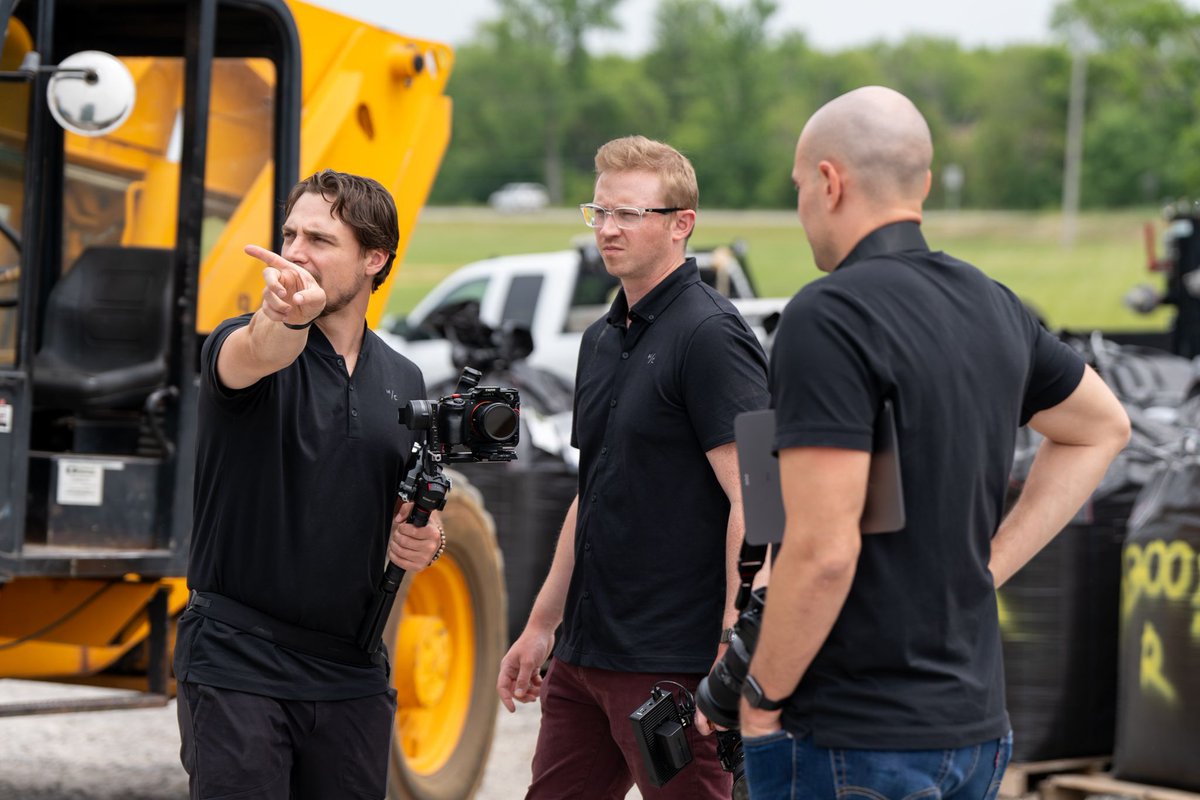 We've logged a lot of field time with Global Environmental this past year, and we're looking forward to an exciting summer with them as projects ramp up. ☀️🎥

#environmentalengineering #watertreatment #content #video