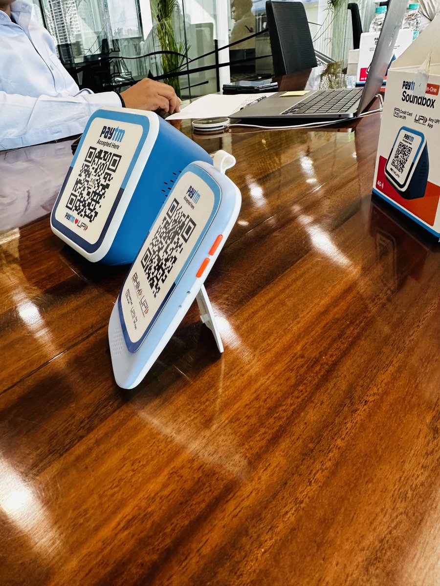 vijayshekhar's tweet photo. Our new device launches. 
Proud moment for us to launch fully designed and Made in India #Paytm Soundbox ! 🇮🇳🚀 https://t.co/n2bhQ43wIy