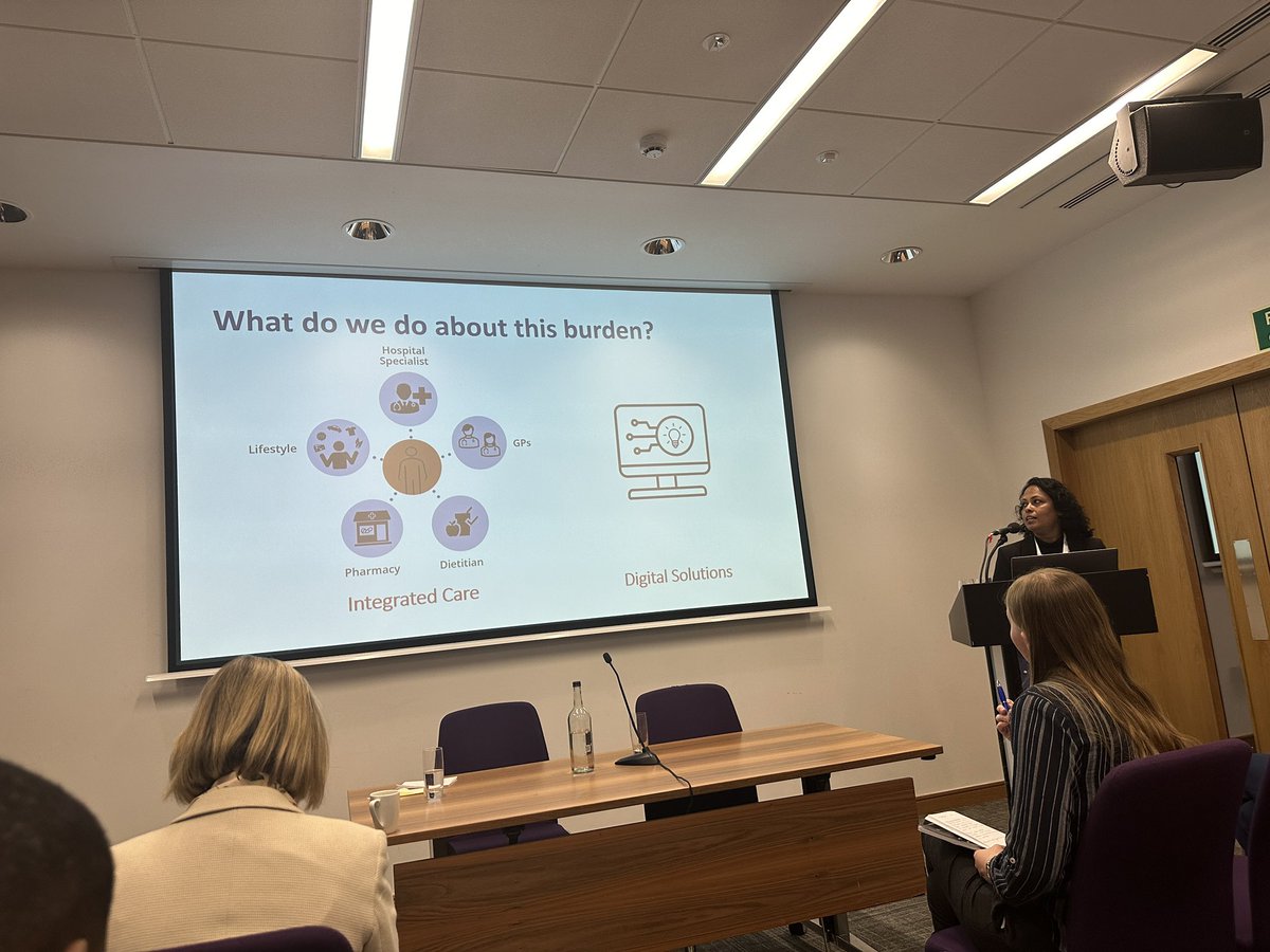 SumathyRavi23's tweet photo. my presentation went well 🤩 https://t.co/z1j1DHDmRz