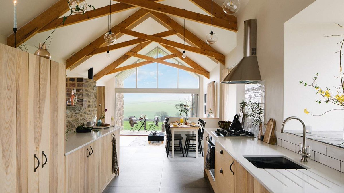 PL RT Win a £1,000 gift voucher and discover a retreat of dreams in <a href="/BoutiqueRetreat/">Boutique Retreats</a> curated collection of luxury homestays #win #giveaway #competition #homestay bit.ly/3PPqGmU
