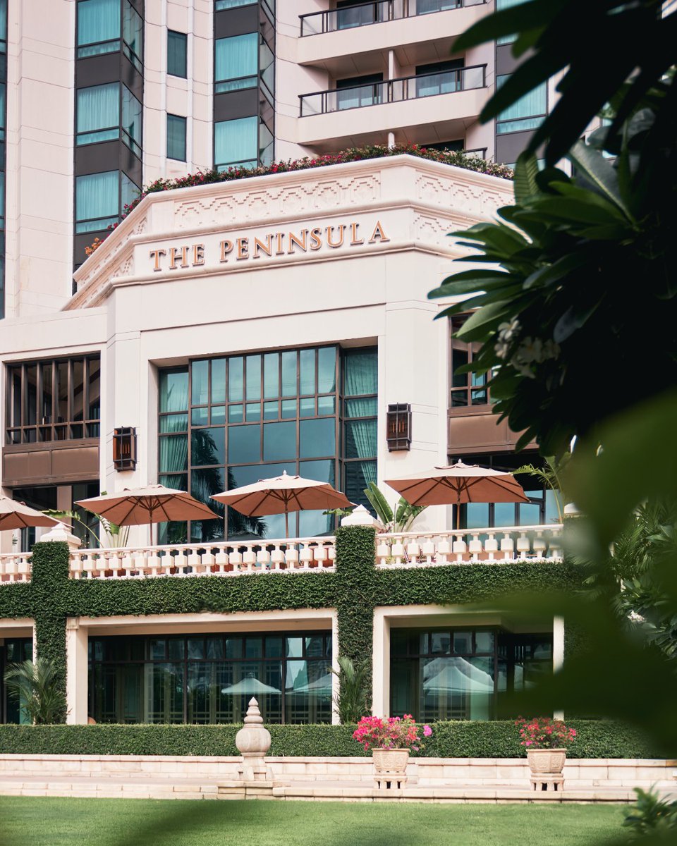 PeninsulaHotels tweet picture