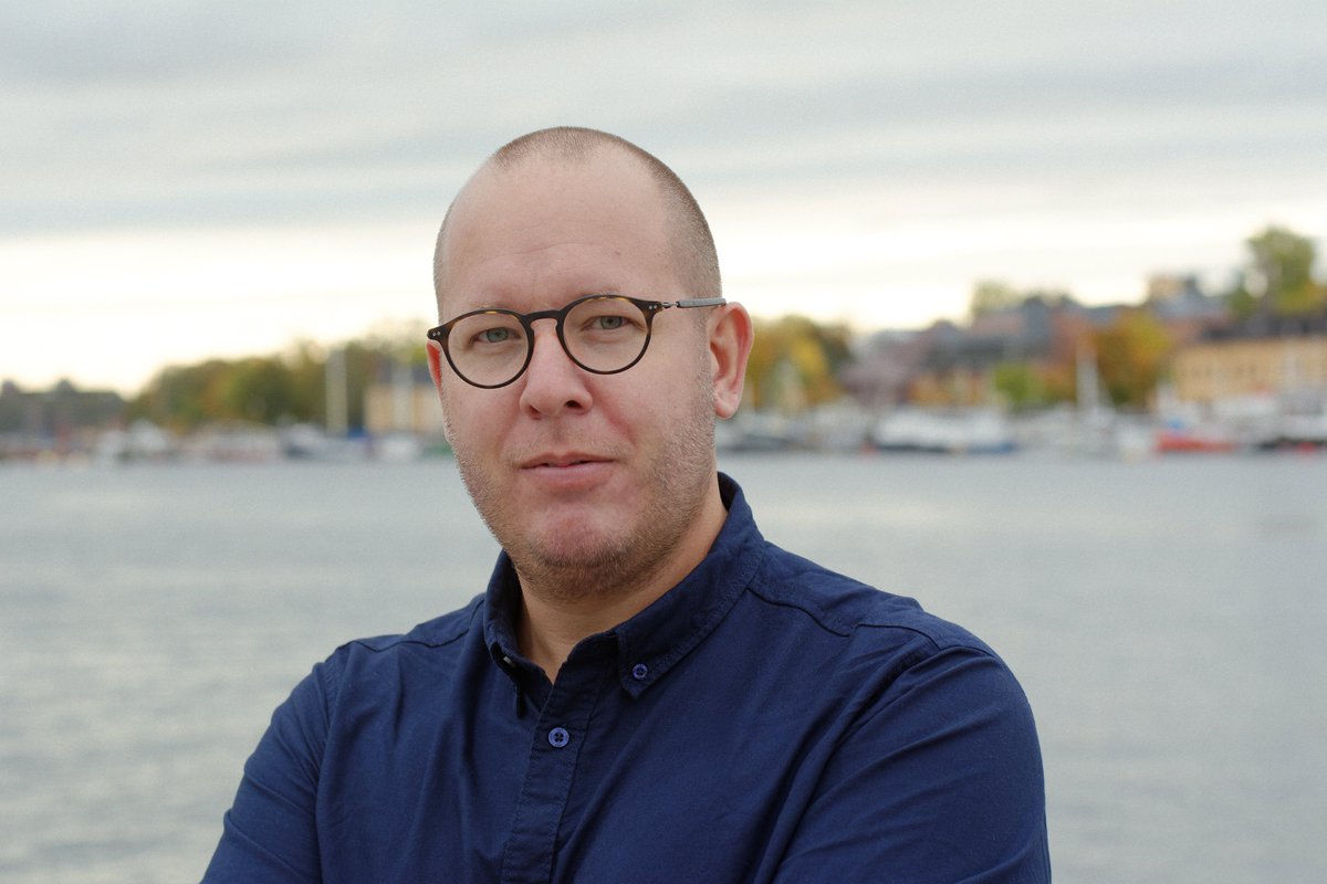 Entreprenörskapsforum (@eskapsforum) on Twitter photo Podd: Hur kommer AI att påverka högskolans utbildningar? <a href="/jolun/">Joakim Wernberg</a> medverkar i UKÄ:s podd och diskuterar bland annat om högskolan är bästa försörjare av AI-kompetens. Lyssna in nu🎧 uka.se/om-oss/nyheter… Podd: Hur kommer AI att påverka högskolans utbildningar? <a href="/jolun/">Joakim Wernberg</a> medverkar i UKÄ:s podd och diskuterar bland annat om högskolan är bästa försörjare av AI-kompetens. Lyssna in nu🎧 uka.se/om-oss/nyheter…