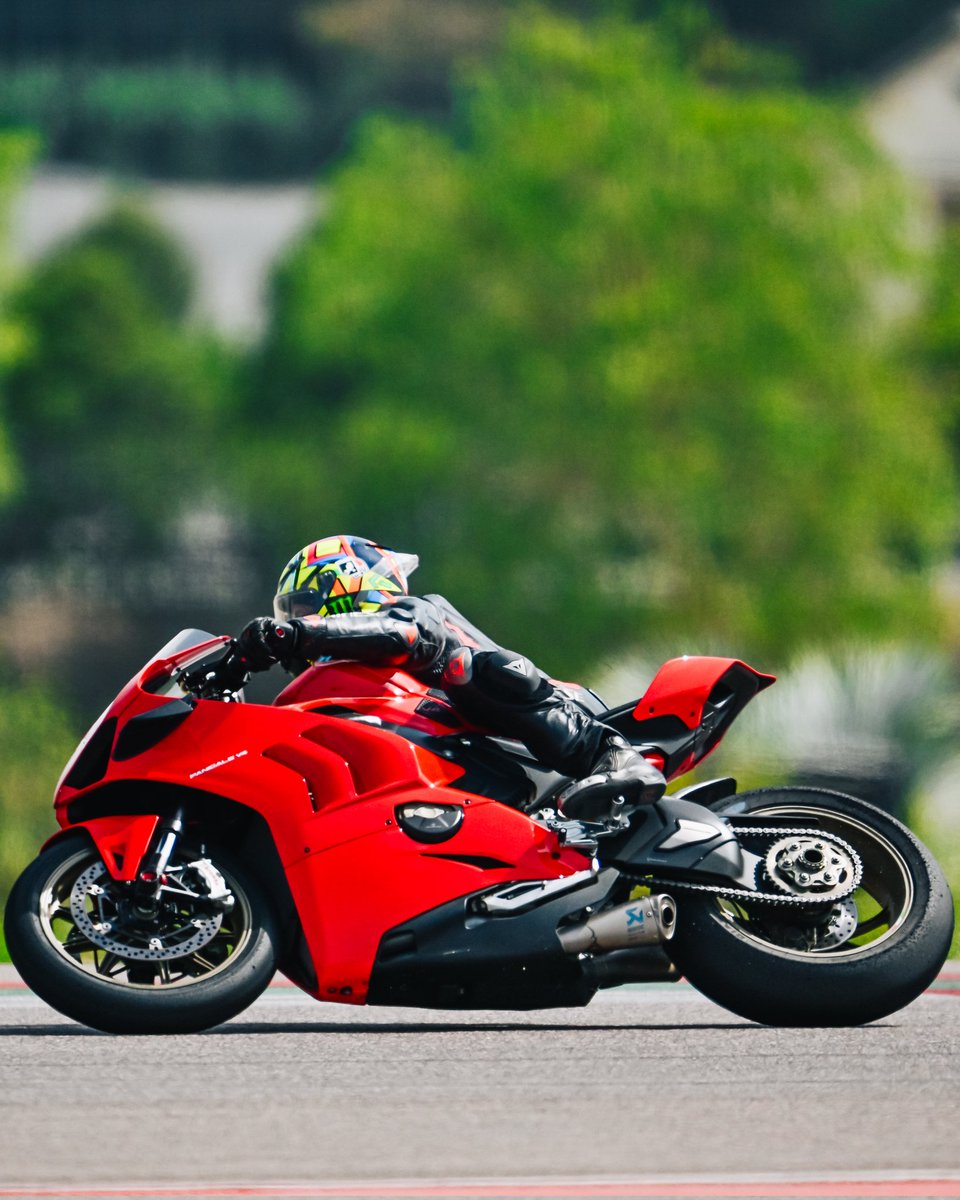 Ducati_India's tweet photo. #DucatiIndia #DucatiDelhi #ISBK #TrackDays https://t.co/61k5d80WmH