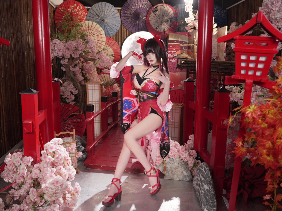 Youyu9988's tweet photo. 花火正片～ https://t.co/huxBroOp00