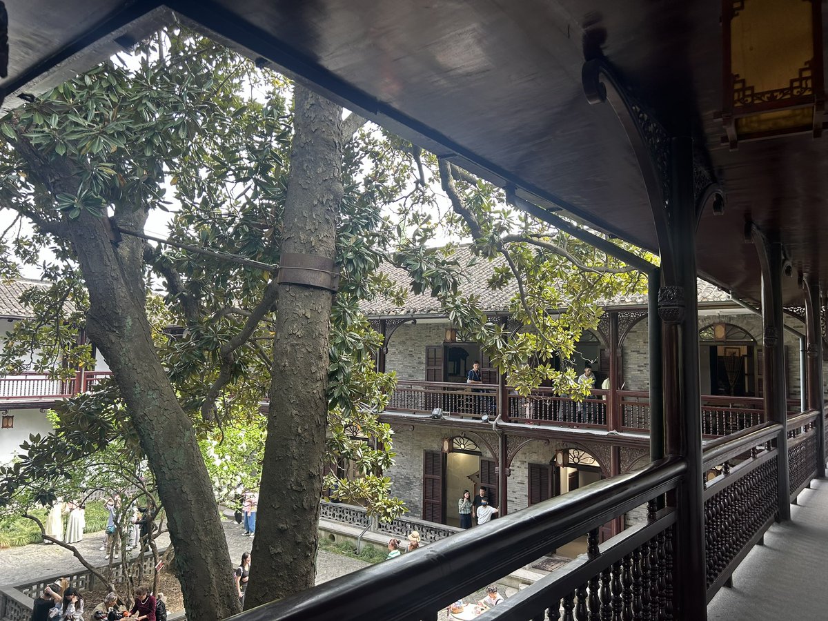 helloworld_haha's tweet image. chill☕️