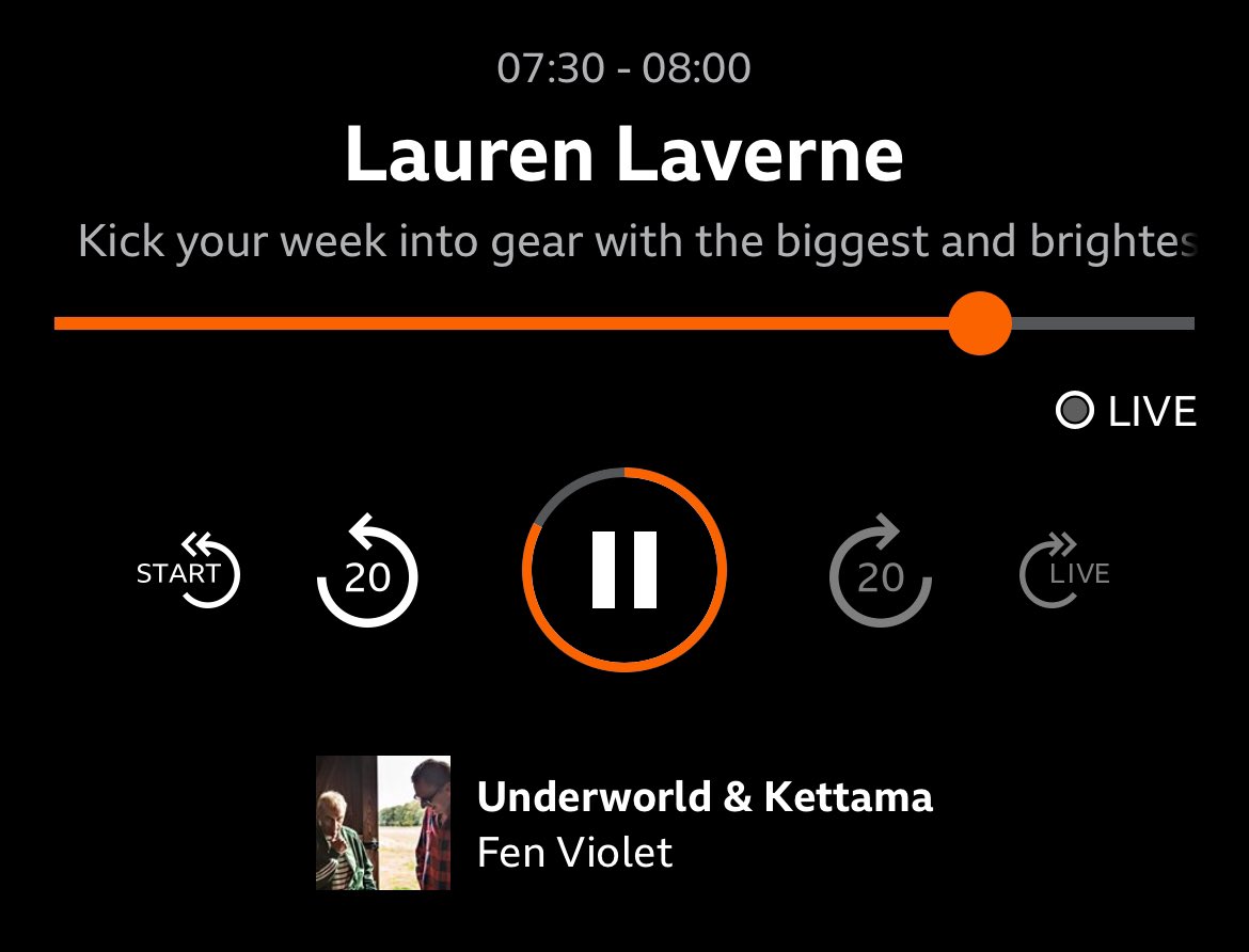 rooevans's tweet photo. M O R N I N G ! !
@underworldlive @laurenlaverne @Weirdyweirdtwit @chris_hawkins #fenViolet @BBC6Music ๐๐๐ https://t.co/T9zHPRCLVg
