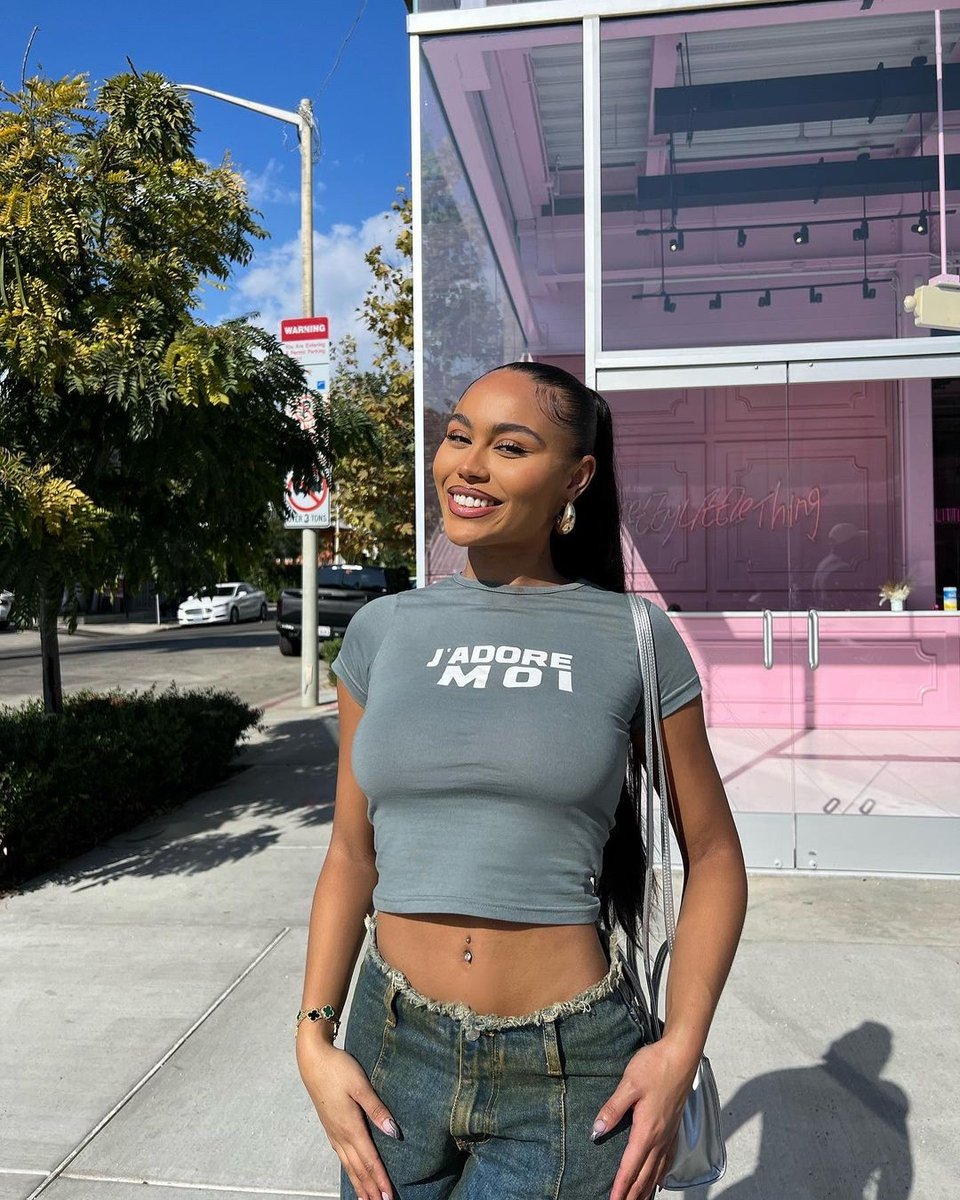 OfficialPLT's tweet photo. 💘 BIRTHDAY BABE 💘 Massive Happy Birthday to our IT GIRL Ella Thomas 🫶 We love you ✨ https://t.co/3a57Y3yK72