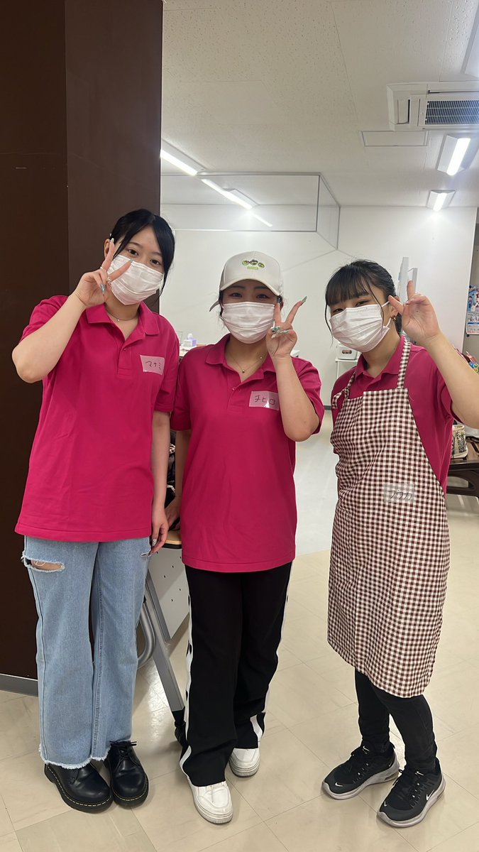 DomeFamily's tweet photo. こんにちは！
Familyドームです🎶

子ども食堂開催してます✨

参加費無料なので気軽に遊びにきてください🤍

#姫路 #ボランティア #Familyドーム
#子ども食堂 #青山コープつどい場 https://t.co/lKCtDQ1TgV