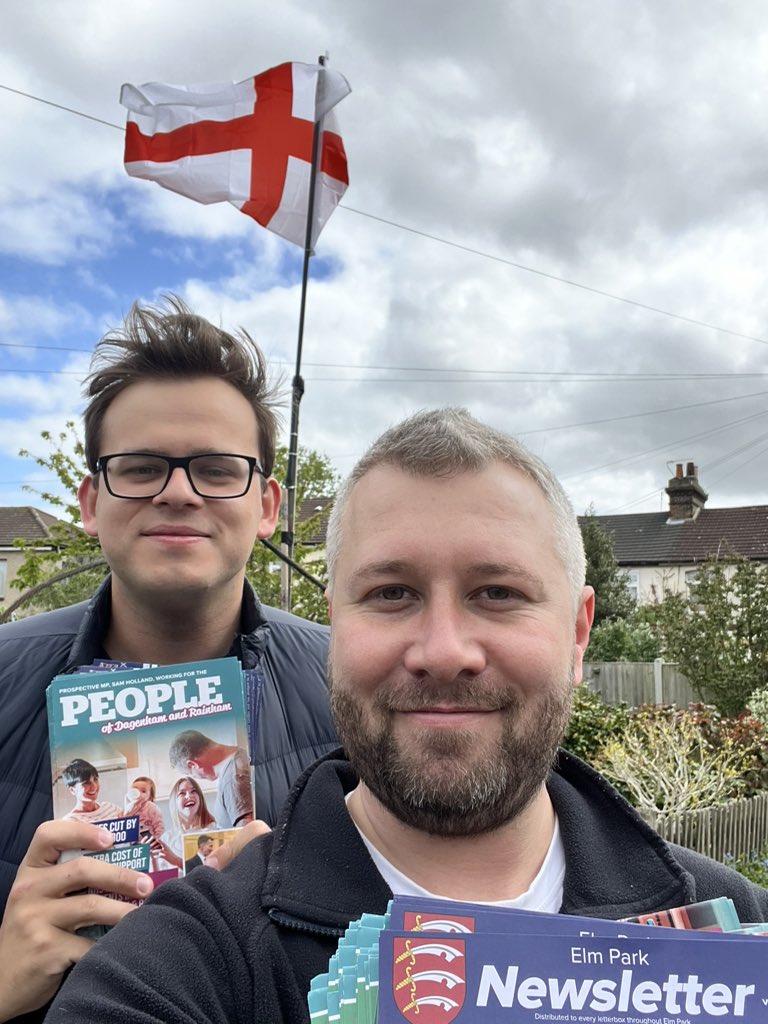 samhollanduk's tweet photo. Productive Sunday spent reminding the good folk of Havering to #KeepKeith and that they’ll be #SaferWithSusan. 

It’s time to get back to basics in Greater London. It’s time to #VoteConservative. https://t.co/e4LyI5JcZW