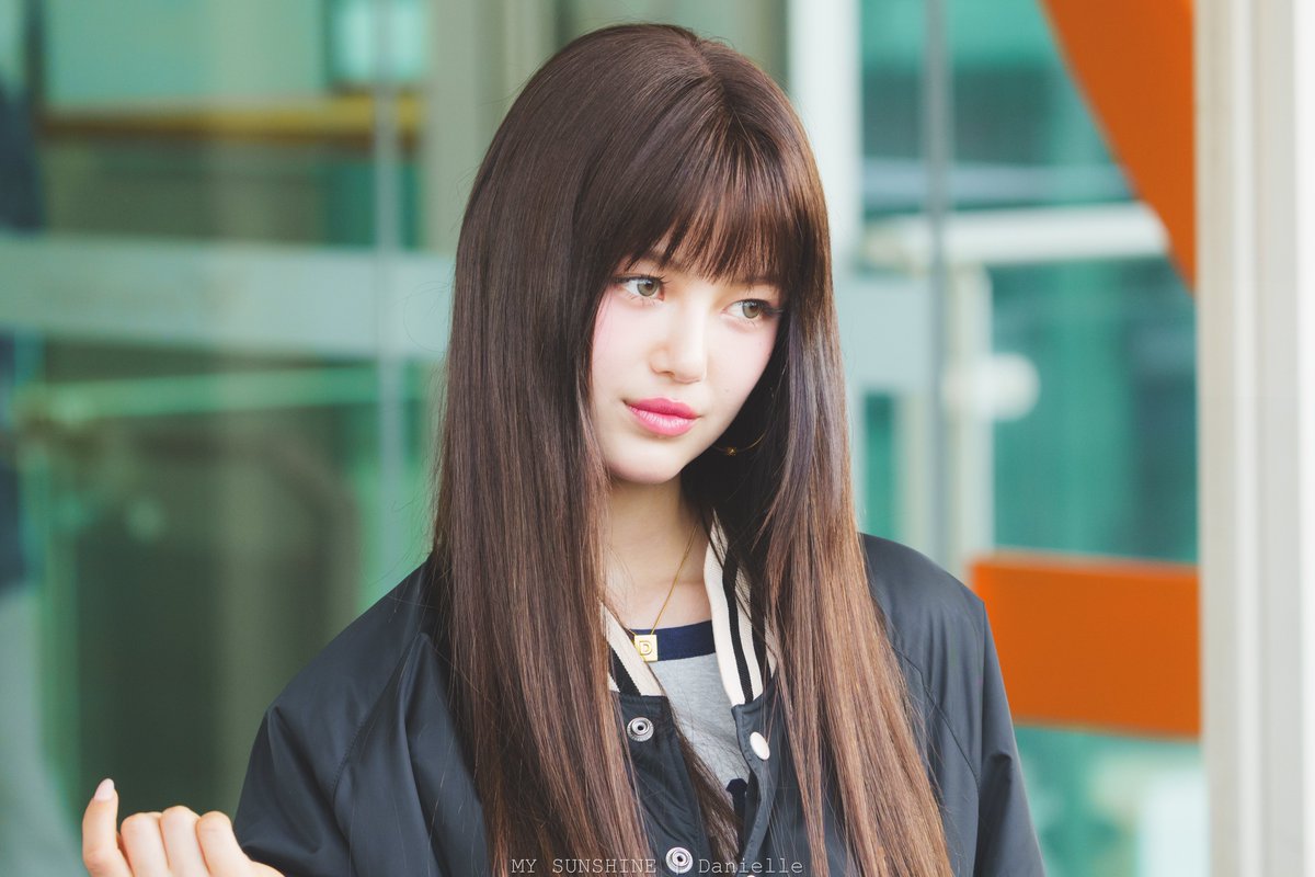 BH_Fortherecord's tweet photo. 240422
ICN

You look like a princess 👸🏻

💛☀️💛

#NewJeans #뉴진스 #다니엘 #DANIELLE 
@NewJeans_ADOR @NewJeans_twt https://t.co/DVutIILIz0