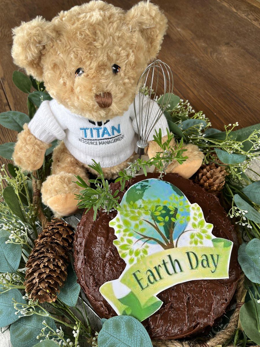 Celebrating #earthday with cake why not and #Titanted #EarthDay2024 #cake #waste #wastemanagement