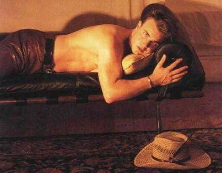 Garyismyhero's tweet photo. #StrawhatMonth #🤠 @GaryBarlow
#throwback #lookatus #flashback #lookawaynow #staysafe #washyourhands #📸's #everyotherday #becareful
https://t.co/9iRujNRtIP https://t.co/e4AXZUYQEO