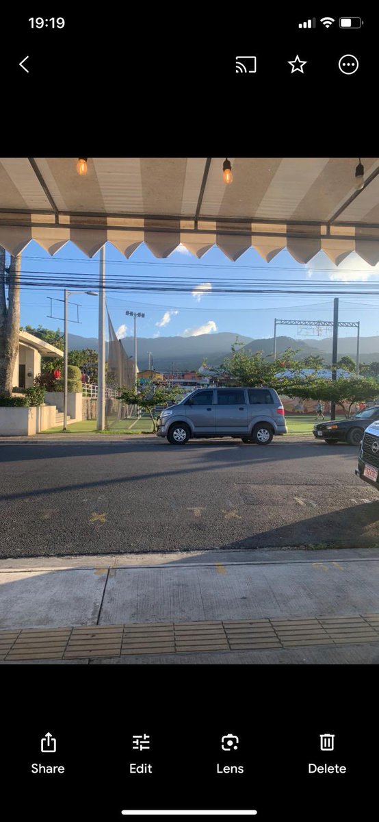 UWCGB's tweet photo. One of our students at UWC Costa Rica has kindly shared a few photos of daily life and special events that have taken place at the college within the last few of weeks. The photos depict everything from Holi, a hiking trip, Santa Ana, to snapshots of the campus and residences. 🇨🇷 https://t.co/4jSKWDpR3U