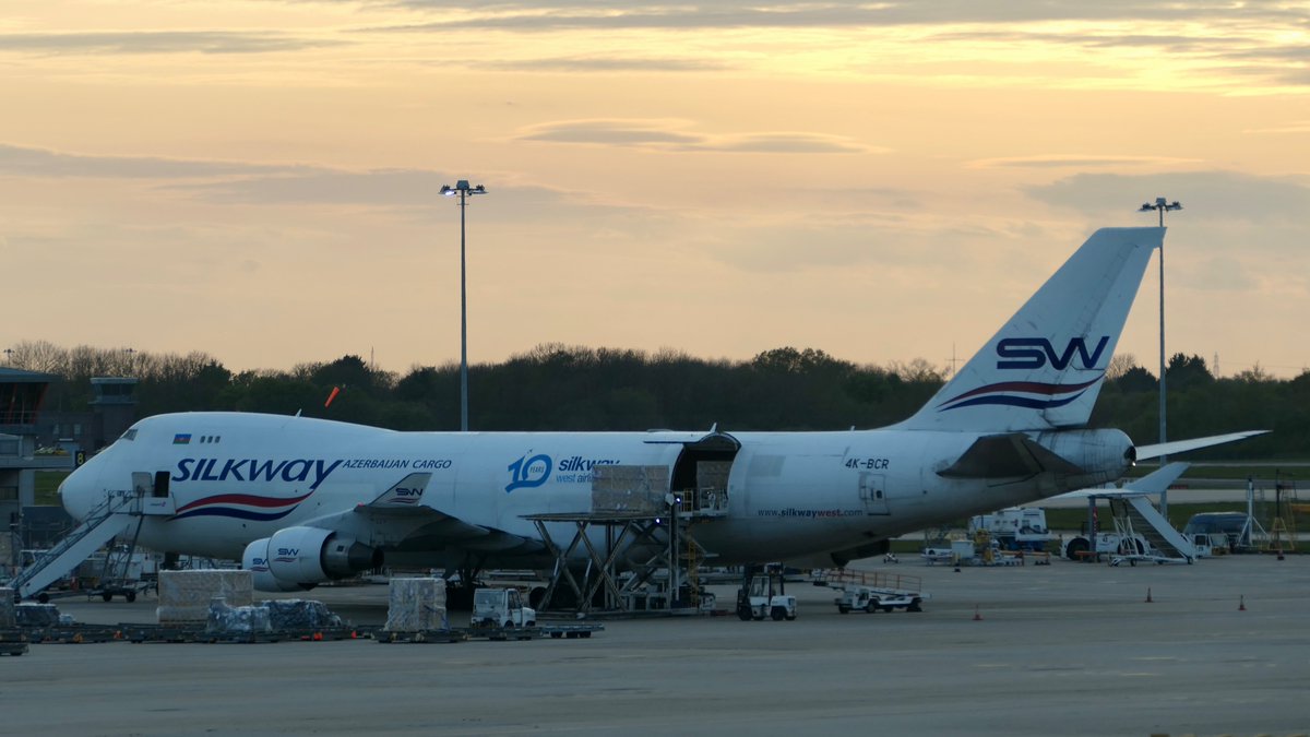 nice Queen of the skies #boeing #B747 B747-400 Silk Way West Airlines 4K-BCR #STN #stansted airport #jumbo #silkway #silkwaywestairlines #avgeek #avgeeks #planespotting #aviationlovers #aviation