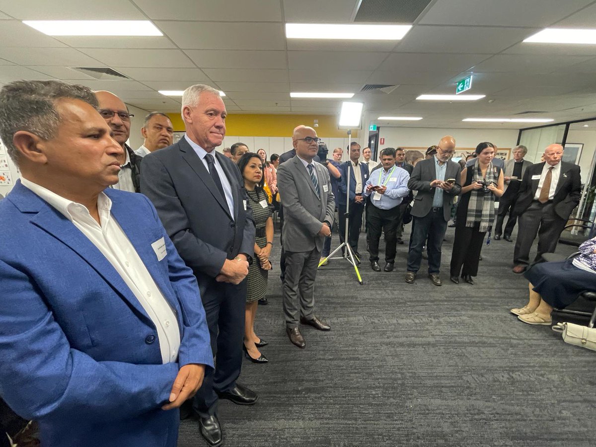 Commemorating the friendship of ANZAC -🇮🇳 soldiers at Gallipoli during WW I, hosted by @AIinstitute and attended by Hon. @TimWattsMP, Hon. @McghieMp Hon. @Lisa_Singh,Consul General, Prof. Peter Stanley, Mark Trayling and military veterans. Few glimpses 👇