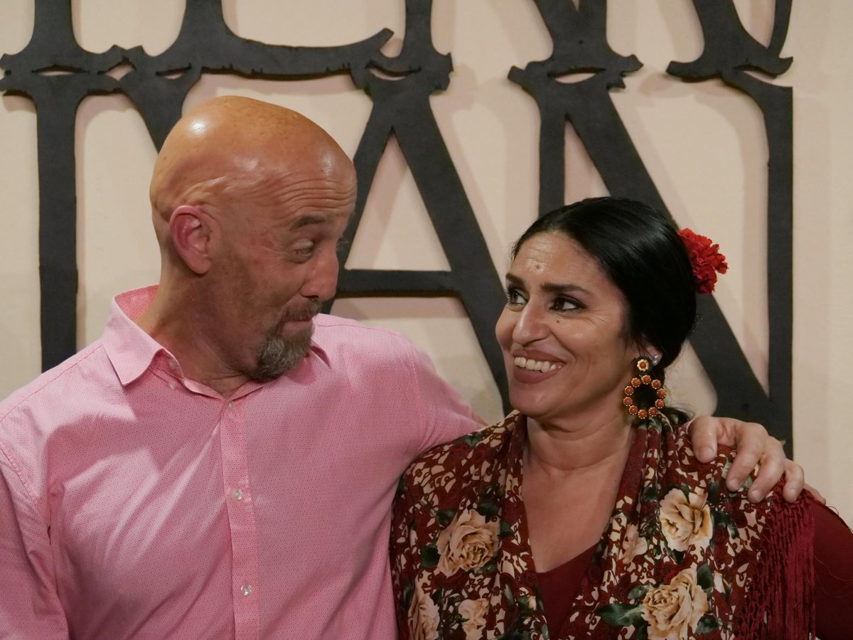 En la <a href="/penajuanbreva/">Peña Juan Breva</a> nos abrieron sus puertas el pasado viernes para que pudiéramos grabar la actuación de Bonela Hijo, Luisa Chicano y Bonela Chico.  De la grabación del sonido se ocupó <a href="/femilano/">Felipe Milano</a> y lo usaremos en el videojuego Flamenco! ¡Muchas gracias! ¡Volveremos!