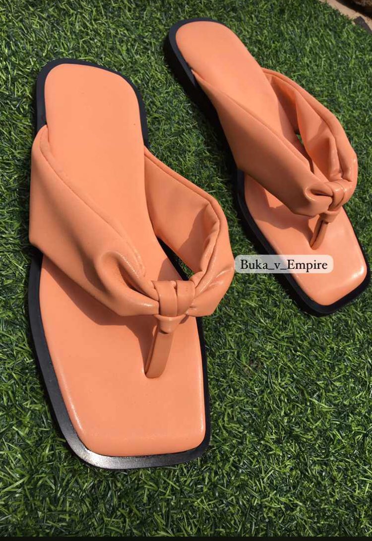 Buka_V_Empire's tweet photo. #Redefineyourfootprint
#DMforprice 
Available in all Sizes ✅

https://t.co/BNEf07rvZ8 +2348033075116

Location 📍#Enugu 
Nationwide Delivery 🚚

 #viral #business #Trending #Top3 #TikTok #MondayMotivation #ElClasico https://t.co/XN46RTUR3Z