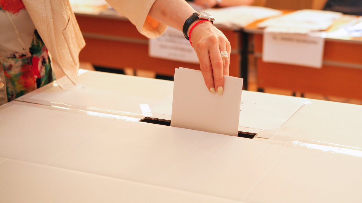 If you have registered to vote by post, look out for your postal pack for the Avon and Somerset Police and Crime Commissioner election that takes place on Thursday 2 May. The deadline for receipt of postal votes is 10pm, Thursday 2 May. More information: newsroom.bathnes.gov.uk/news/look-out-…