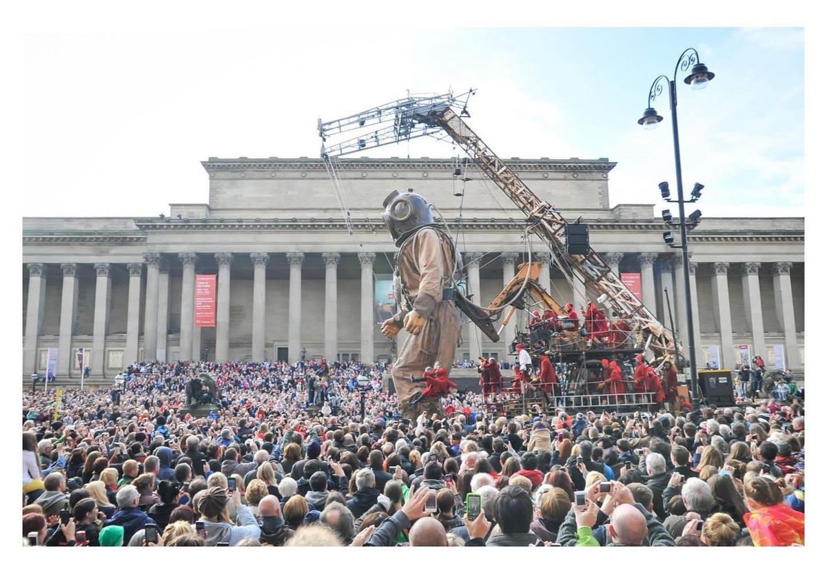 From the archive:
‘George and the Giant’ | Sea Odyssey | Lime St | Liverpool | April 2012 

#gergeandthegiant #liverpool #stgeorgeshall #seaodyssey #johnjohnsonphoto