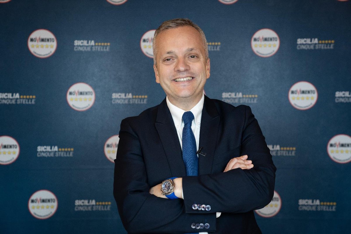 giovannidicaro's tweet photo. Oggi dalle 10 alle 22 #secondoturno su SkyVote: si vota per scegliere i candidati alle #europee2024. Gli iscritti al #M5S abilitati al voto hanno già ricevuto una e-mail con il link personale per accedere alle "urne".
Buon voto e buona giornata a tutti! 😉
#Sicilia #Sardegna https://t.co/PrJBci2cog