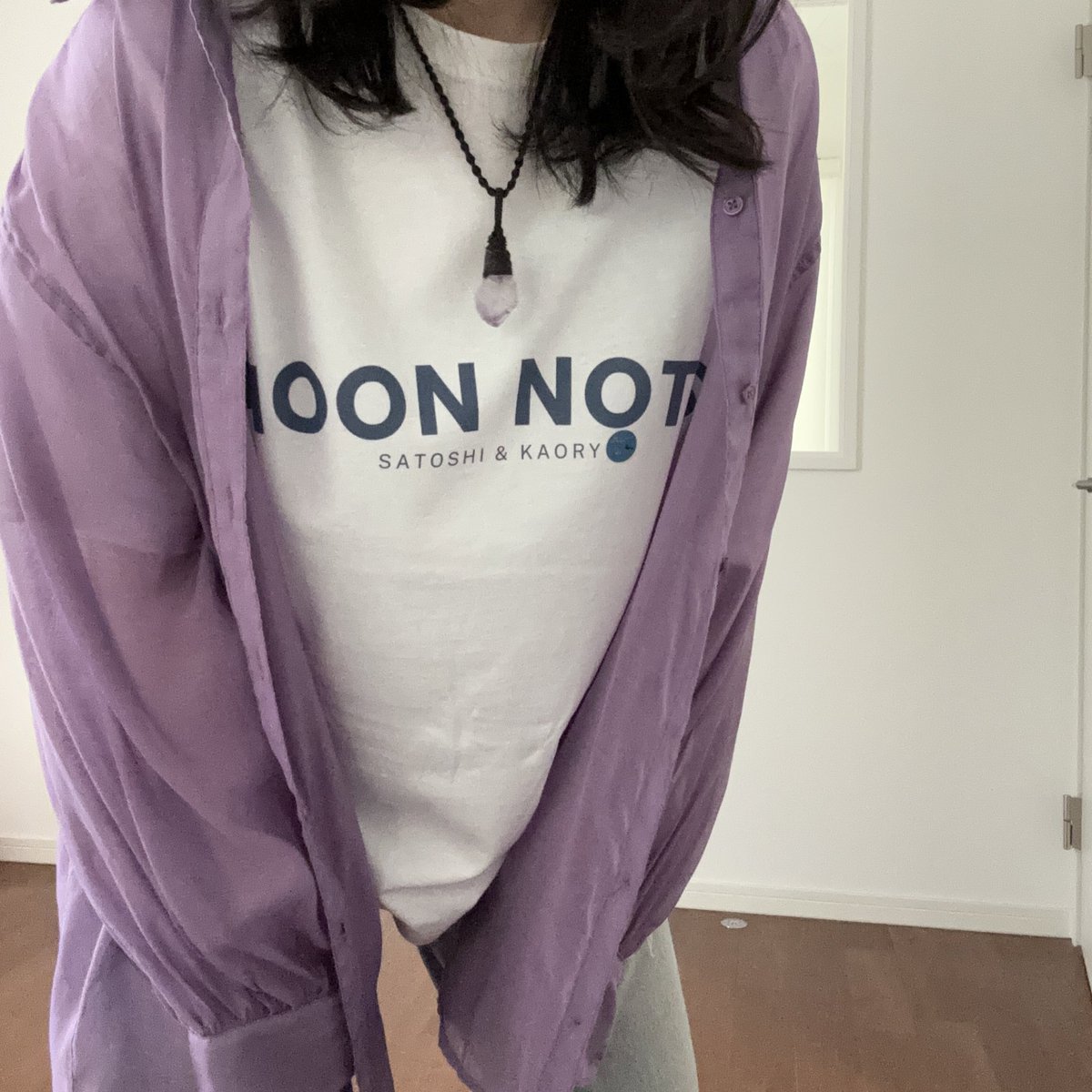 y_mannmaru's tweet image. Moon Notes🌙オーバーサイズTシャツSサイズ。身長152センチが着てこんな感じです💖白にして良かったかも✨シンプルに可愛い😍💖#MoonNotes #グッズ