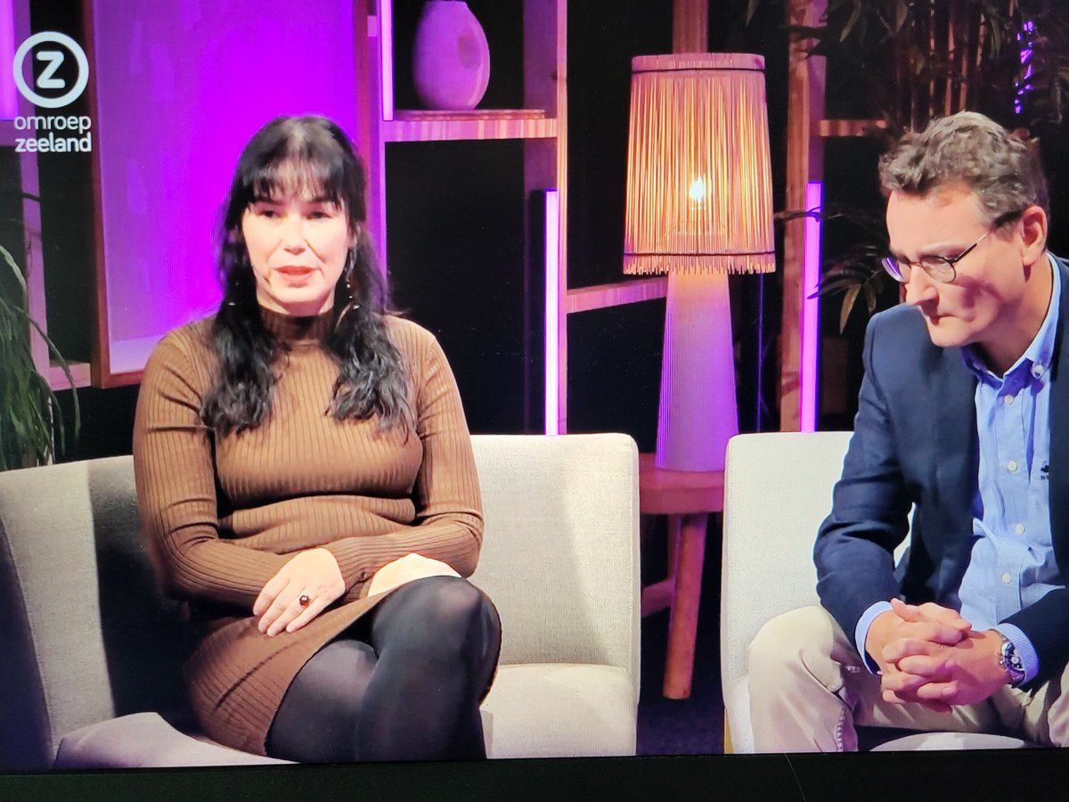 Ira von Harras van ZMf en Koen van Leuven van Zeeland Refinery waren te gast bij Zeeuwse Zaken. Ze spraken met Floris-Jan Sietsema over klimaatverandering en wat de Zeeuwse industrie daar zelf aan doet.

omroepzeeland.nl/tv/aflevering/…

#omroepzeeland #zeeuwsezaken #klimaatverandering