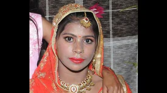 #Amritsar shocker: Women panel seeks report after man burns pregnant wife to death (@IamsurjitSingh reports) hindustantimes.com/cities/chandig…