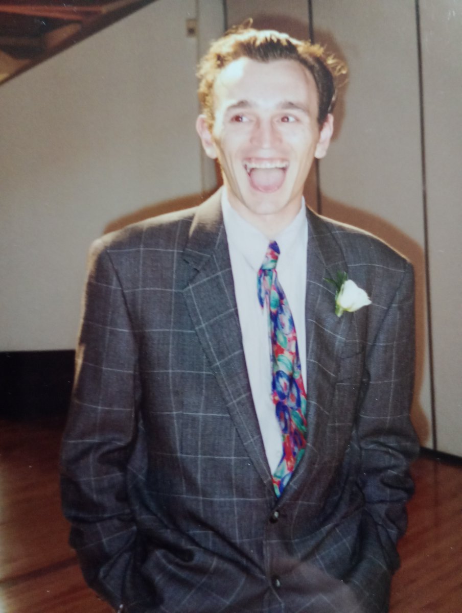 Armanimick's tweet photo. @Baldycrowe66 Happy Birthday 🥳🎂 here's to many more happy returns of the day 🥳 https://t.co/qN6XKLsDLf