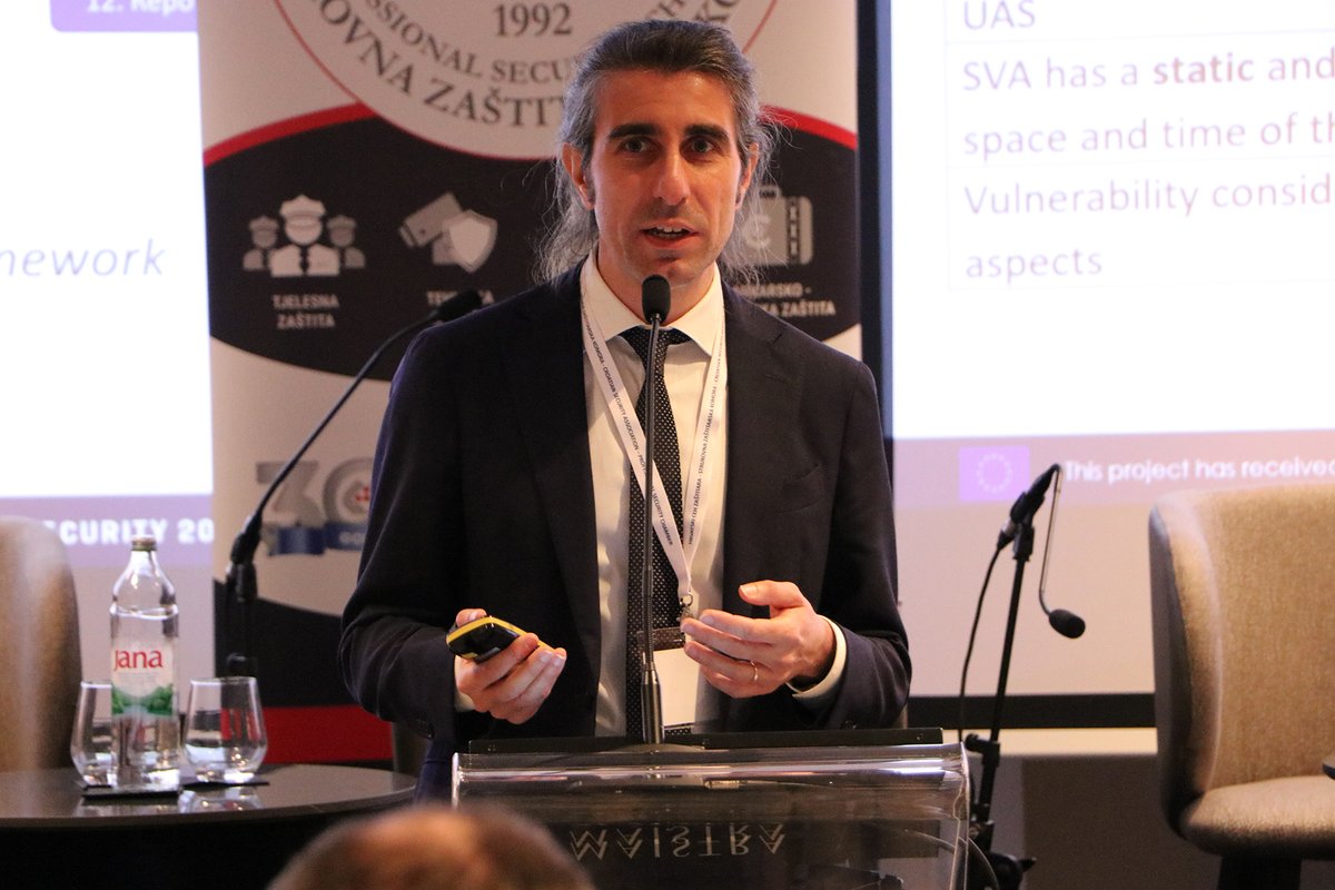 safe_cities_eu's tweet photo. ↩️ Last week, we were presented at the international conference PRIVATE SECURITY 2024, held in Zagreb. Participants at this significant event had the chance to discover more about our initiative during the session dedicated to safe and smart cities.

#SecurityEvent https://t.co/iGX28OoMaD