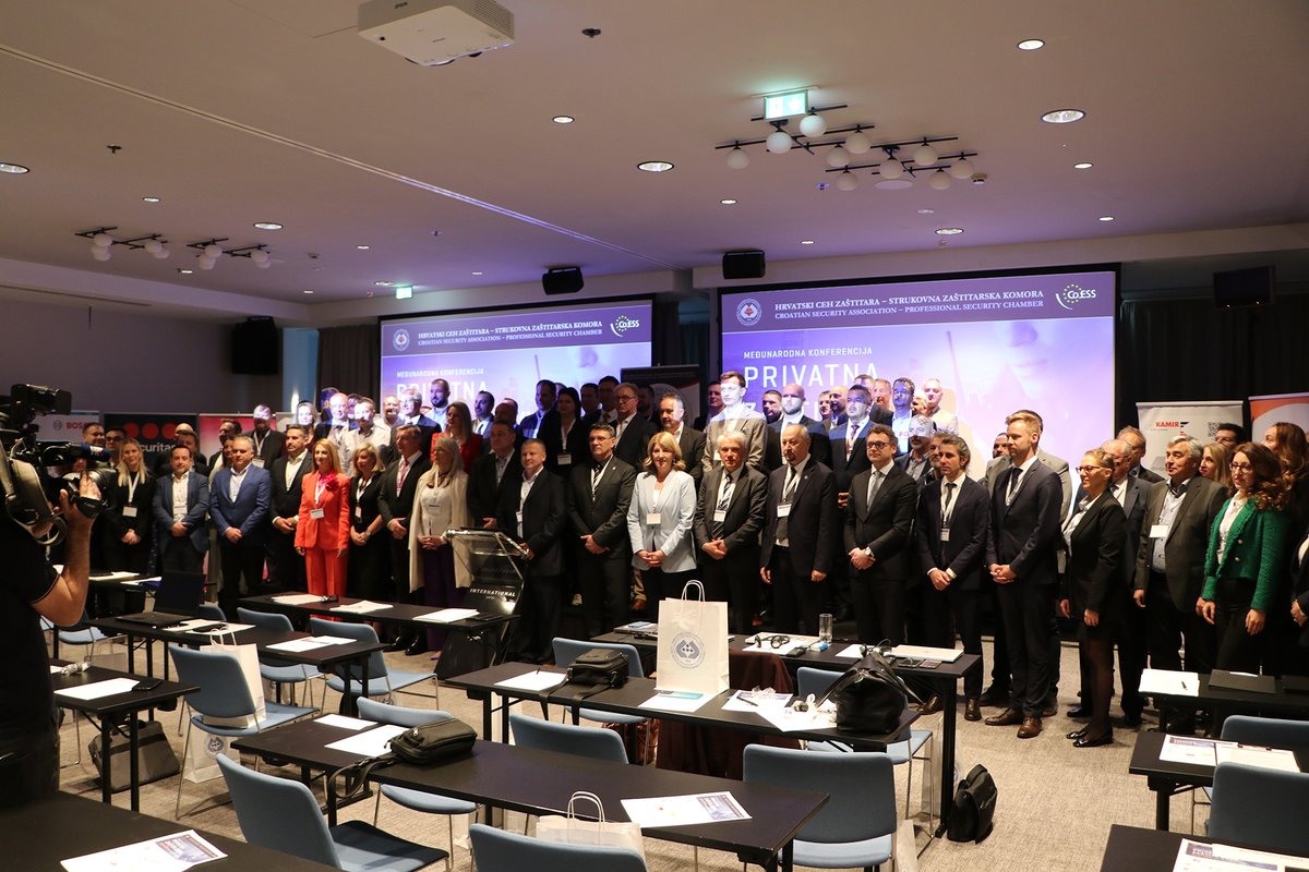 safe_cities_eu's tweet photo. ↩️ Last week, we were presented at the international conference PRIVATE SECURITY 2024, held in Zagreb. Participants at this significant event had the chance to discover more about our initiative during the session dedicated to safe and smart cities.

#SecurityEvent https://t.co/iGX28OoMaD