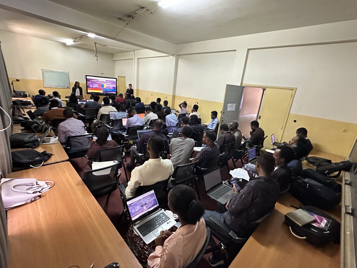 The #Youthmappers4Peace🌍Workshop in 🇪🇹was transformative! In just 6 days at @AddisAbabaUni and @DDUniv, we showcased z power of geospatial tech for peacebuilding. Participants became change agents, gaining practical skills for evidence-based decision-making and sustainable devt.