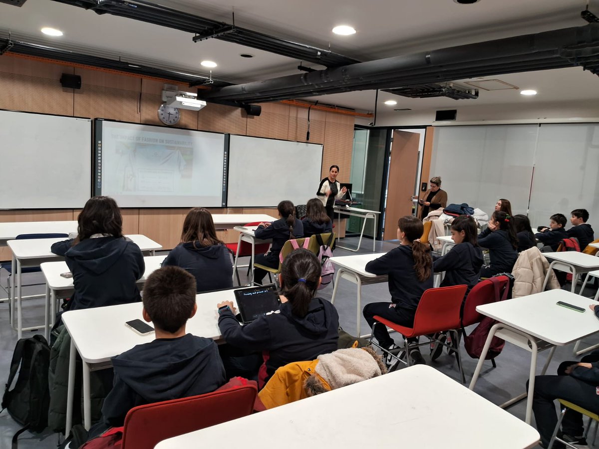 aguyouth's tweet photo. Üniversitemiz ve TED Kayseri Koleji işbirliğinde Sürdürülebilir Kalkınma Hedefleri konusunda derinlemesine bir anlayış kazandırmak amacıyla 28.02.2024-17.04.2024 tarihleri arasında düzenlenen AGÜ-TED BM Sürdürülebilir Kalkınma Hedefleri Sertifikasyon Eğitim Programı tamamlandı. https://t.co/pj0A1zCwhz