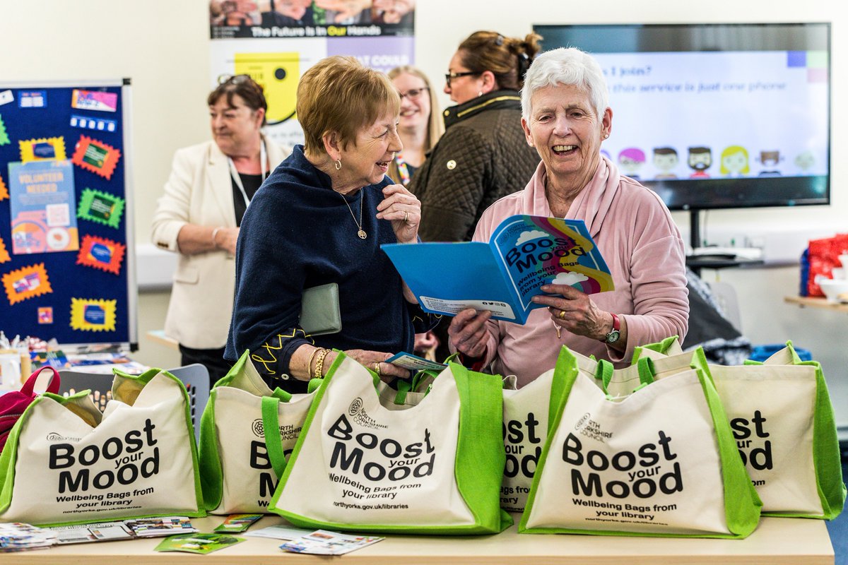 northyorksc's tweet photo. We've relaunch our popular wellbeing bags at libraries across #NorthYorkshire.

The bags aimed at boosting mental health and can be borrowed by groups or individuals to use at home, in the library or out in the community.

See full details at https://t.co/jAXpJdPh04 https://t.co/qbYb5CCLJ3