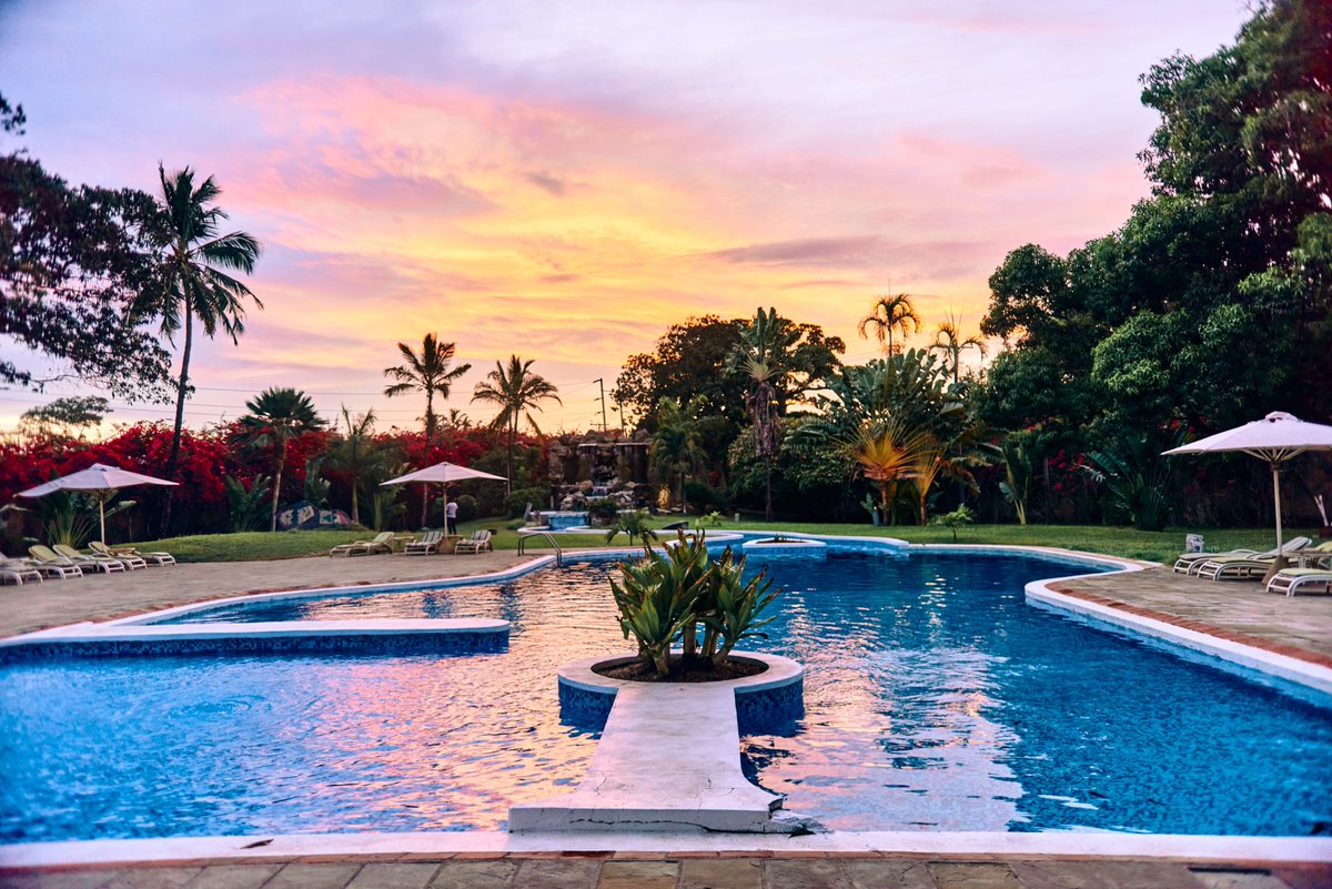 MwembeResort's tweet photo. Happy new week! ✨ Start your week with enthusiasm and positivity. Remember, every new week is a fresh start and a new opportunity to reach your goals. Let's go! 💪

#acommodation #swimming #adventure #travel #KenyanCoast #Weekend #vacation #malindi #holiday #getaway #beachlife https://t.co/ynW2FWdxtB