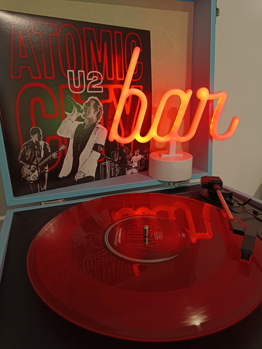 nnataliaa82's tweet photo. Atomic City U2 #storeday #U2 #AtomicCity https://t.co/yUH6wiZYrV