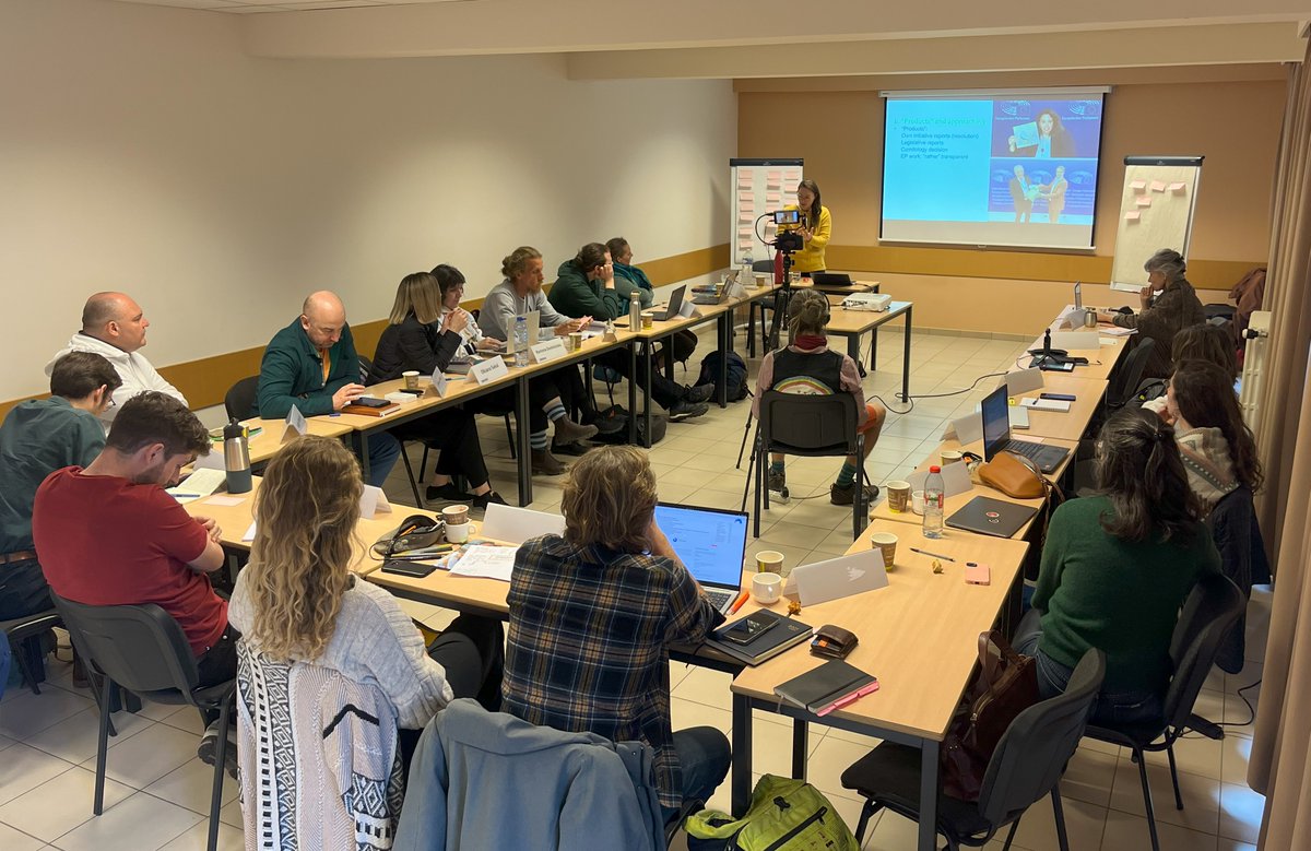 We met amazing people from the @A2Lnetwork during a 2-day strategy workshop on how to engage more effectively with EU institutions to secure land for an agroecological transition.
Discover more about their work: accesstoland.eu

Visit our website👇
euchanger.org/trainings-on-d…