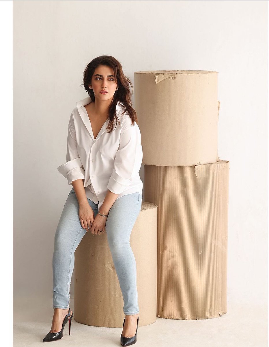 Hiba Bukhari 🥵