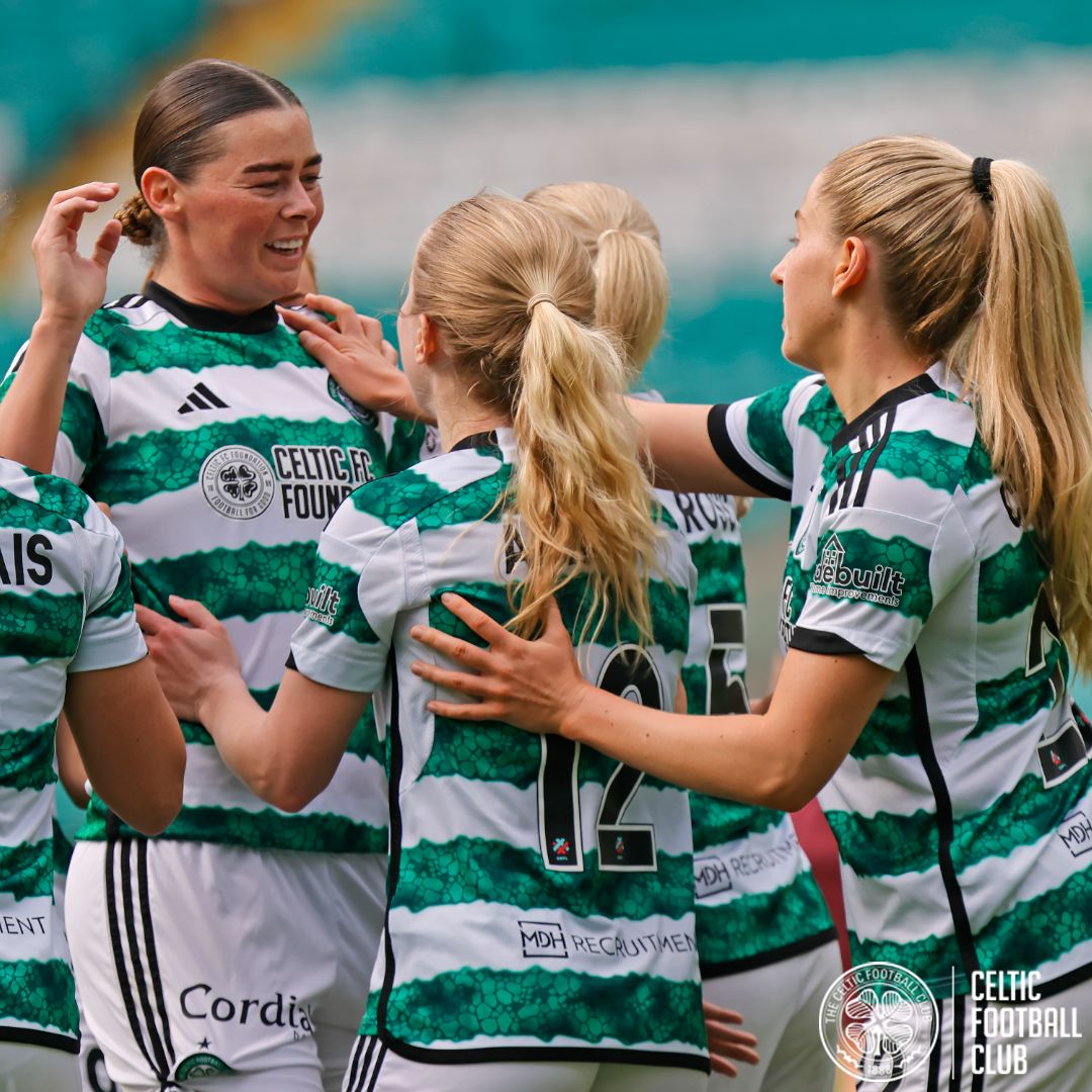 Monday morning mood after a win at Celtic Park 😁👌 #CELHEA | #SWPL | #COYGIG🍀