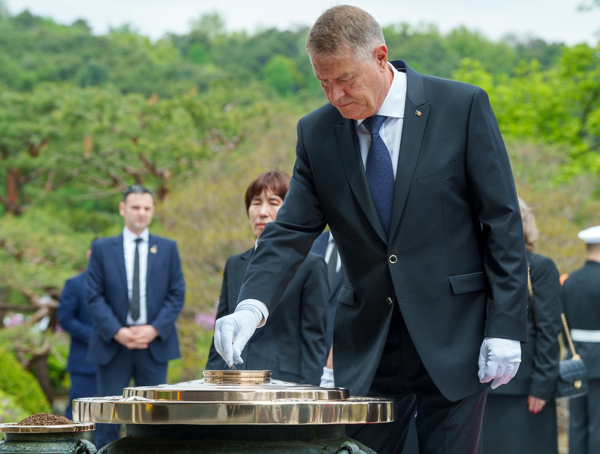 KlausIohannis tweet picture