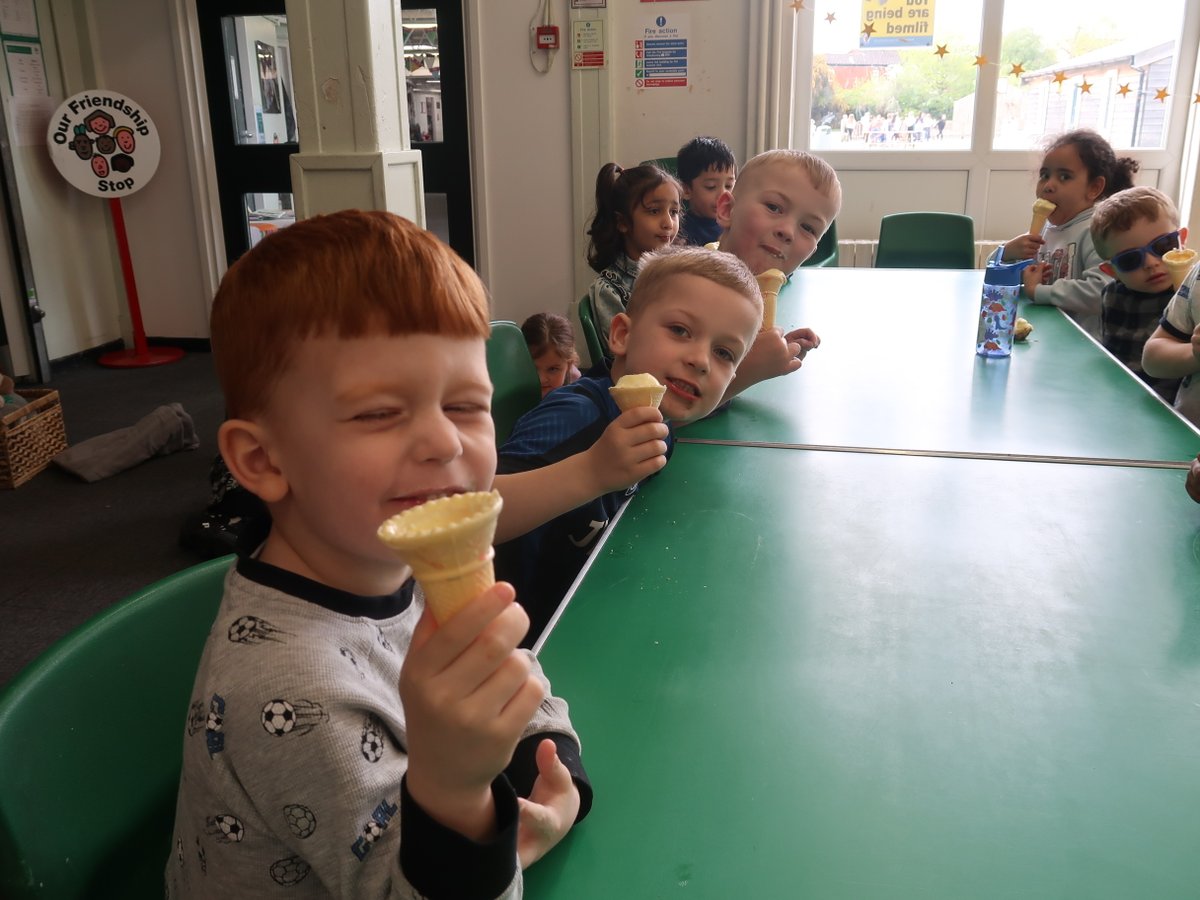 Did someone say ice cream? The Shirestone Outstanding Ice Cream Stall was incredibly popular on Outstanding Day. We had the most incredible day at the #greatestschool, celebrating our Ofsted OUTSTANDING judgement. @BEPvoice @BirminghamEdu @ElliotSchools