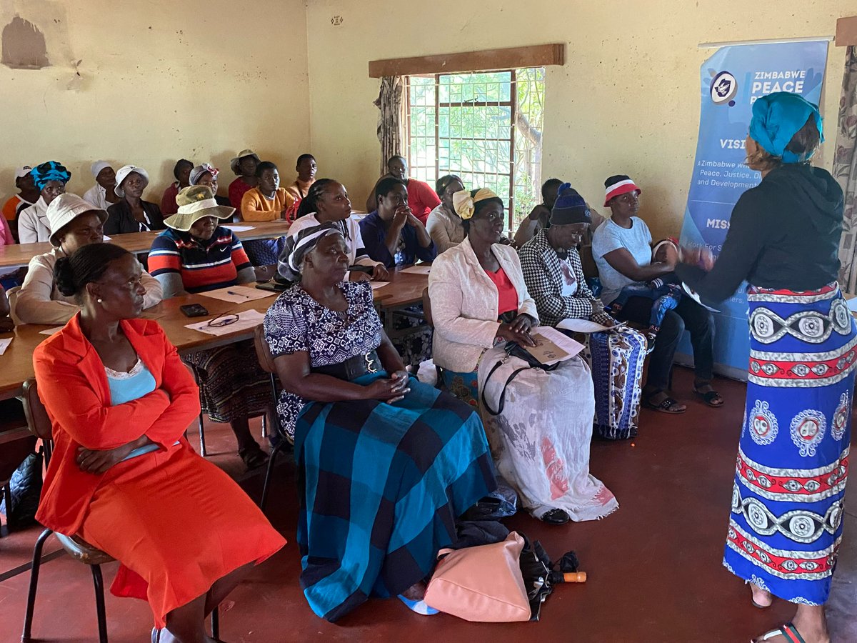 In #Shero circles listen to women's challenges &their experiences in peacebuilding. In Mutasa, we were inspired by how they are confronting human rights abuses. Women also complained about how traditional leaders are sexually exploiting women in exchange of relief food aid