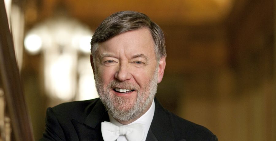 We are saddened to hear of the untimely passing of Sir Andrew Davis, a hugely respected musician, and a very kind and genuine human being. The Royal Philharmonic Orchestra sends deepest sympathies and condolences to Sir Andrew’s family.