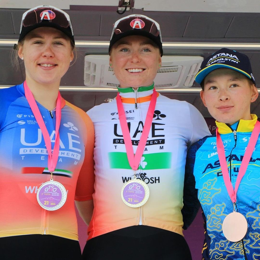 Lara Gillespie on fire in Italy over the weekend 🤌 winning two stages back to back at the Giro Mediterraneo‼️ Congratulations Lara & Happy Birthday! 🎉 #TeamIreland | #ParisScholar