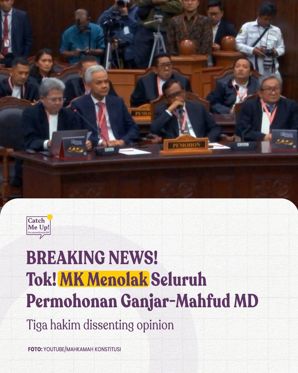 Mahkamah konstitusi menolak seluruh permohonan Ganjar Pranowo dan Mahfud MD dalam sidang sengketa hasil Pilpres 2024. 

“Dalam pokok permohonan, menolak permohonan pemohon untuk seluruhnya,” kata Ketua MK Suhartoyo saat membacakan amar putusan. Mahkamah juga menolak eksepsi