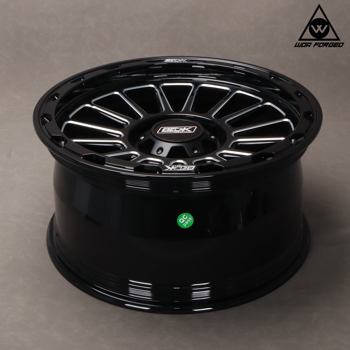 WOAFORGED's tweet photo. Belak Forging wheel hub customization.
support OEM ODM
Forged wheel hub factory real shot
#forgedwheels
#forged
#wheels
#rims
#customwheel
#customization
#wheelfactory 
#forgedfactory
#woaforged https://t.co/nqITfeAnT1