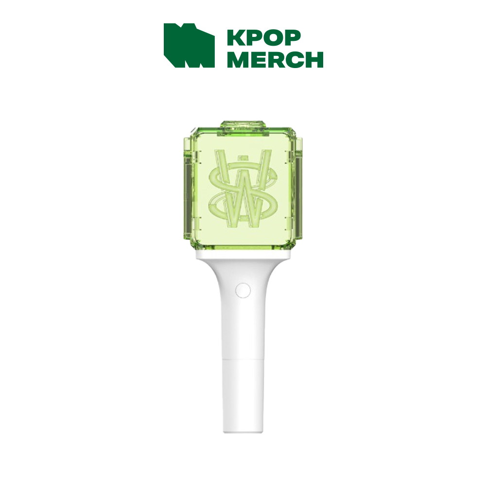 KpopmerchShopee tweet picture