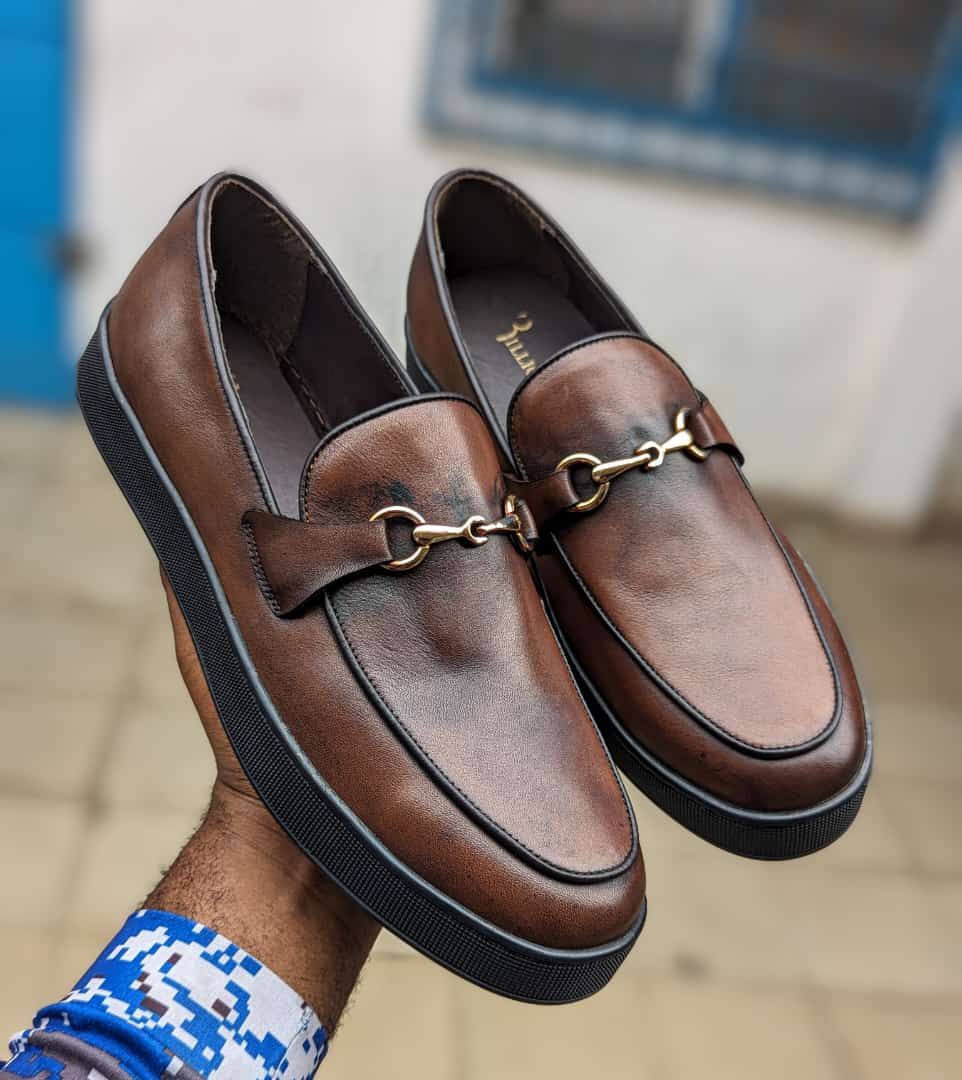 Price: GHC390.00
Facebook: facebook.com/qerbros
Instagram:instagram.com/qerbros
WhatsApp: wa.me/message/Q2B7NF…

Chelsea|Tracy|Nkunku|Sarkodie|Thieves|Kovacic|Robbery|RIP KODA|Dumsor|Robbery|Mahama|Cecilia Dapaah|Bayer Leverkusen